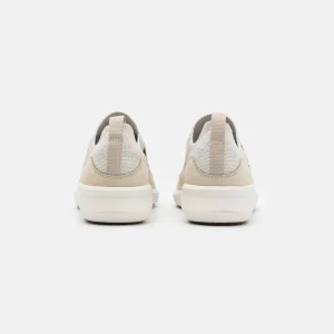 achat pas cher Clarks Rio – Baskets Basses – White 14