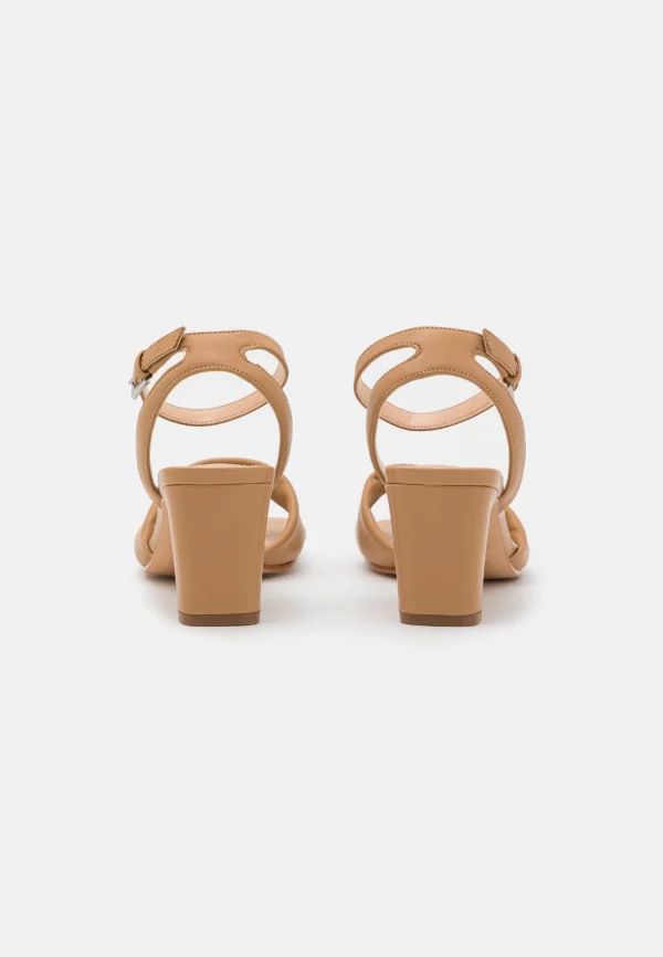 en solde Clarks Seren Strap – Sandales – Camel 5