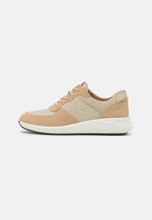 site officiel Clarks Un Rio Sprint – Baskets Basses – Beige Combiné 3