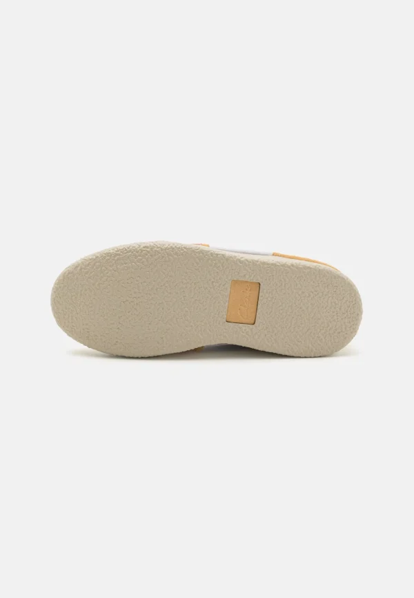 livraison la plus rapide Clarks Craftcup Court – Baskets Basses – Pale Peach 6