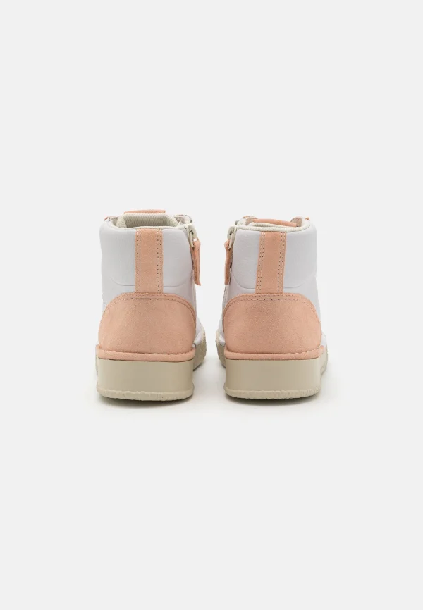 Clarks Craftcup Rise – Baskets Montantes – Pale Peach Boutique 5