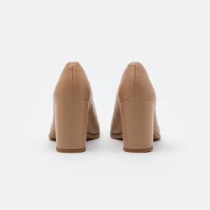 france en ligne Clarks Freva Court – Escarpins – Praline 14