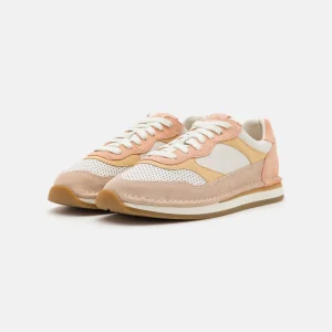 Clarks Craftrun – Baskets Basses – Beige en promotion 12