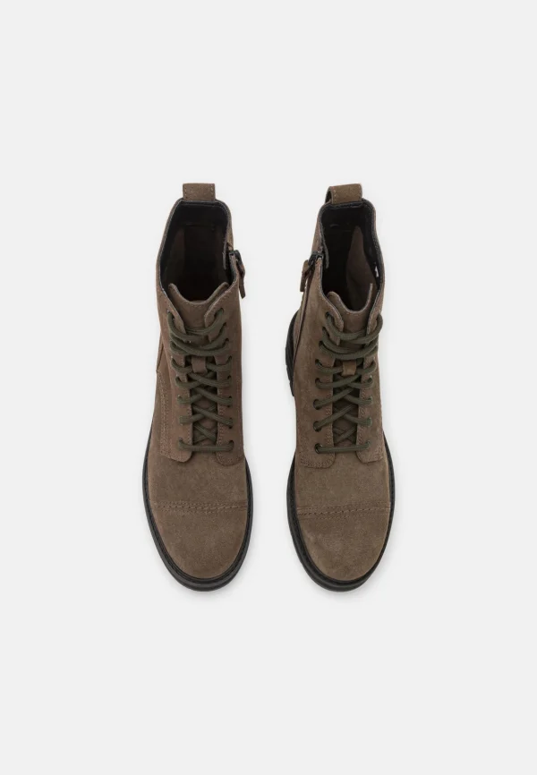 Clarks Orianna Cap – Bottines À Lacets – Dark Olive marque pas cher en ligne 7