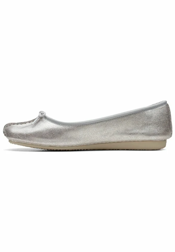 magasin france Clarks Ballerines – Silver Metallic 1