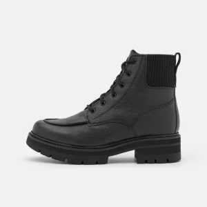 Clarks Orianna Mid – Bottines À Lacets – Black marques de renommée 10