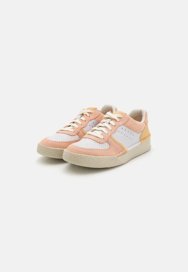 livraison la plus rapide Clarks Craftcup Court – Baskets Basses – Pale Peach 4