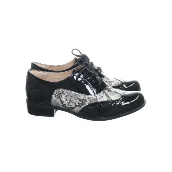 Clarks Brogues Black SHOES-EU-37.5 Women de garantie authentique 1