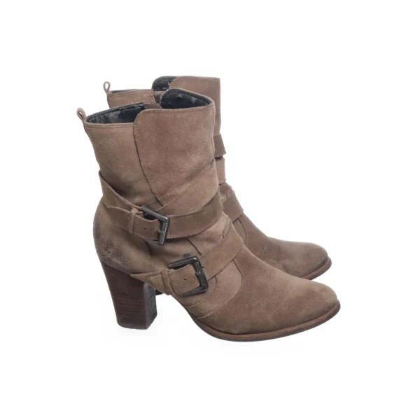 design à la mode Clarks Heeled Boots Brown SHOES-EU-39 Women 1