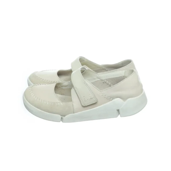 Clarks Walking Shoes Beige SHOES-EU-39.5 Women dernière tendance 4