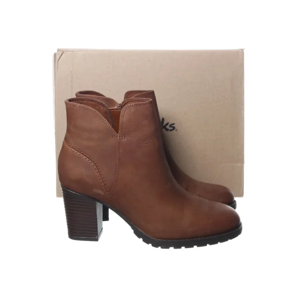 Clarks Heeled Boots Brown SHOES-EU-37.5 Women De super promotions disponibles 1