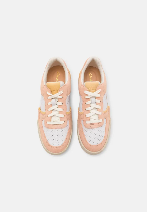 livraison la plus rapide Clarks Craftcup Court – Baskets Basses – Pale Peach 7