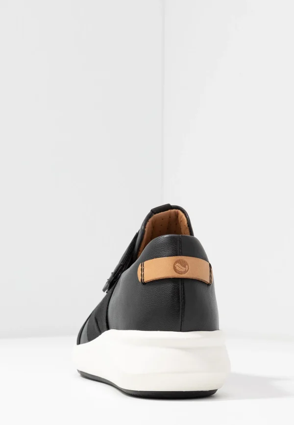 pas cher marque Clarks Un Rio Strap – Mocassins – Black 7