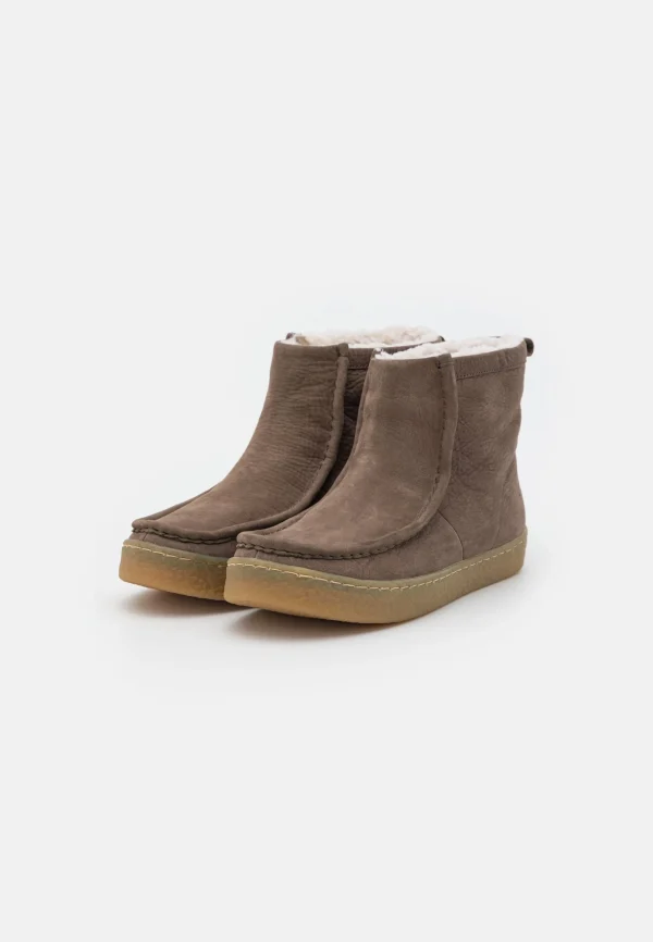 Clarks Barleigh Pull – Boots À Talons – Taupe online boutique 4