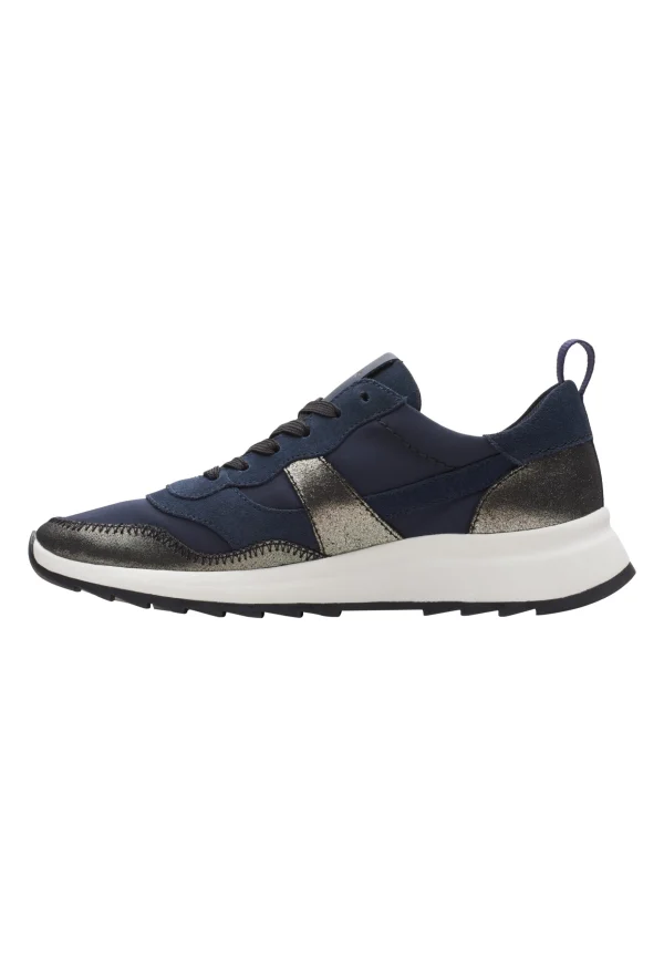 marque pas cher en ligne Clarks Baskets Basses – Blue 1