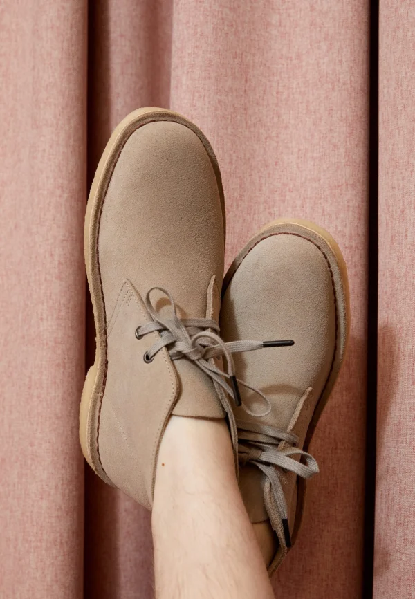 Clarks Originals Desert Boot – Chaussures À Lacets – Sand Retour Gratuit 3